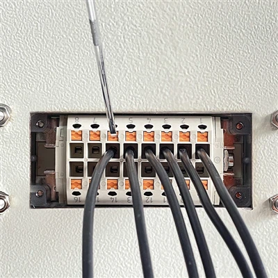 Enhancing Industrial Wiring Efficiency with ZJHK Quick Connection Technology